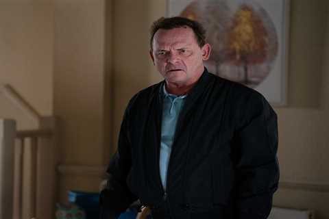 Billy Mitchell disappears before granddaughter Lola’s funeral in EastEnders