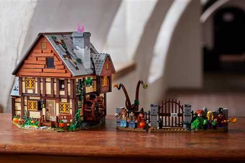 Lego ‘Hocus Pocus’ Set: Shop the Bewitching Release Now