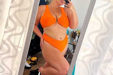 Love Island’s Shaughna Phillips shows off her curves in orange bikini three months after giving..