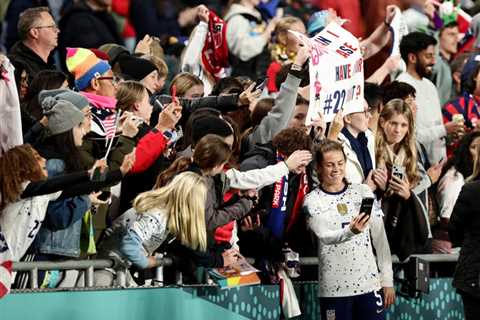 Carli Lloyd blasts ‘dancing’ and ‘smiling’ USWNT after World Cup draw