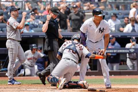 Giancarlo Stanton’s extremely slow baserunning costs Yankees a run against Astros