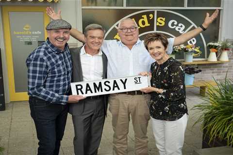 Beloved Character Confirmed to Return in Neighbours Reboot