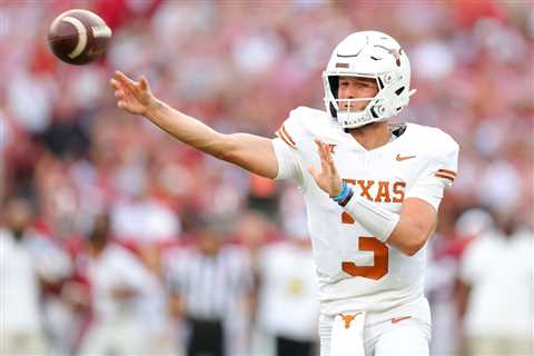 Quinn Ewers propels No. 11 Texas past No. 3 Alabama