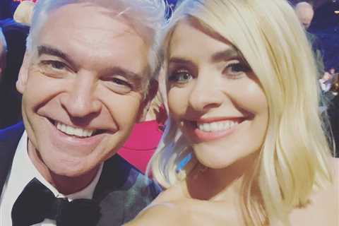 Phillip Schofield removes photos of himself and Holly Willoughby from Instagram after unfollowing..