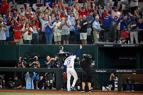 Texas Rangers fans go nuts over Creed, sing along to ‘Higher’ during ALDS Game 3