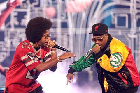 Jermaine Dupri Celebrates 30 Years of So So Def With Star-Studded Medley at 2023 BET Hip Hop Awards