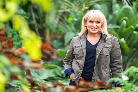 Escape to the Country Star Nicki Chapman Reveals Jaw-Dropping Home with Stunning Garden and Unique..