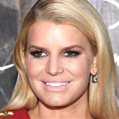 Jessica Simpson Shared An Unrecognizable Photo Of Herself During Her Active Addiction, And It's..