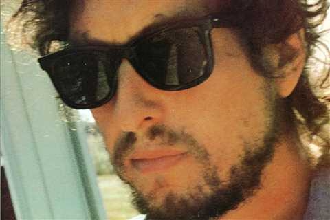 40 Years Ago: Bob Dylan Makes a Mainstream Comeback on 'Infidels'