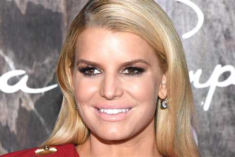 Jessica Simpson Shared An Unrecognizable Photo Of Herself During Her Active Addiction, And It's..