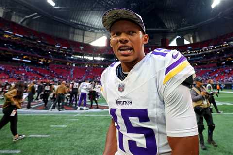 Jonathan Gannon assured Josh Dobbs Cardinals wouldn’t trade him hours before Vikings move