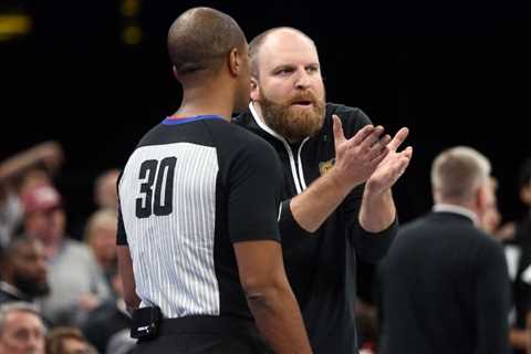 Grizzlies coach Taylor Jenkins unloads on ‘f–king atrocious’ officiating