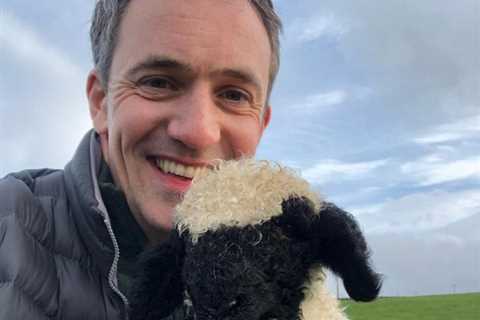 Joe Crowley: Life Behind the Scenes of Countryfile