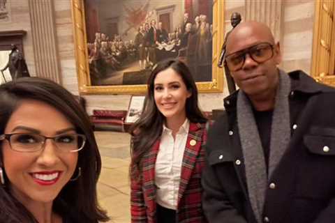 Rep. Lauren Boebert Nabs Dave Chappelle for Selfie on Capitol Hill