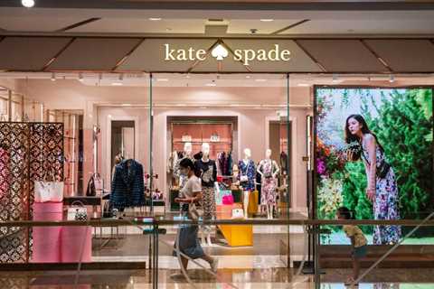 Designer Discounts: Kate Spade Surprise Days Are Back & Include Last-Minute Gifts for Under $100