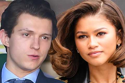 Zendaya Pics, Mass Unfollow Stir Breakup Buzz But Did NYE with Tom Holland