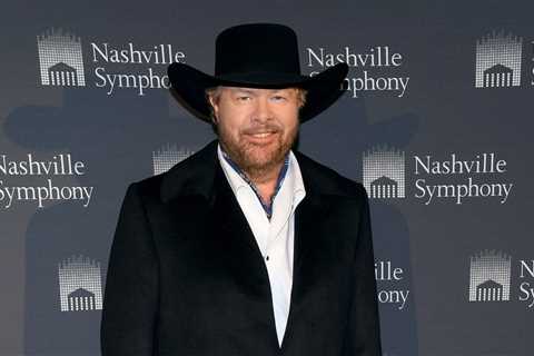 Jelly Roll, Carrie Underwood & More Remember Toby Keith: He ‘Inspired Millions’