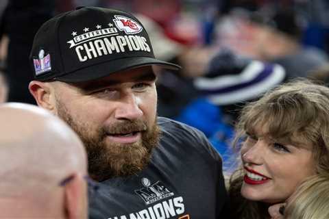 Travis Kelce-Taylor Swift proposal odds at Super Bowl 2024