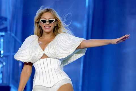 Beyoncé Confirms New Music in Verizon Super Bowl 2024 Commercial: Watch