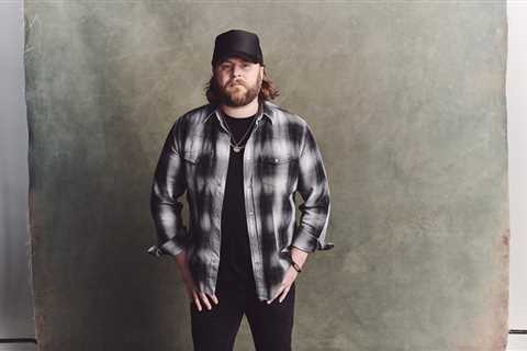 ‘World’ Record: Nate Smith Ties for Longest-Leading No. 1 in Country Airplay Chart History