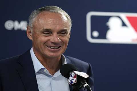 Rob Manfred will step down as MLB commissioner in 2029: ‘Can only have so much fun’