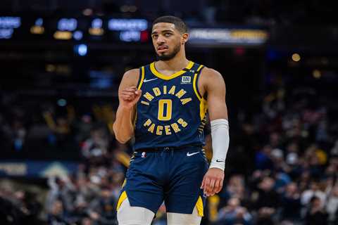 Pacers’ Tyrese Haliburton had bizarre trade deadline call with ‘mysterious’ Adrian Wojnarowski