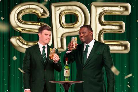 ‘SNL’s Michael Che and Colin Jost Jacked to Host First-Ever St. Patrick’s Eve Countdown: ‘Why Not?’