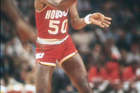 Robert Reid, former Houston Rockets star, dead at 68