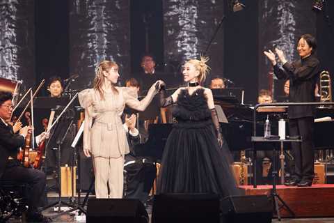 Leo Ieiri & Miliyah Kato Perform Orchestral Renditions of Iconic Hits at Billboard Japan Women in..