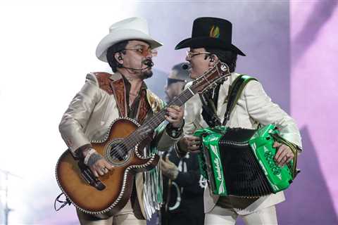 Los Dos Carnales’ ‘Gracias a Ti’ Rules Regional Mexican Airplay Chart