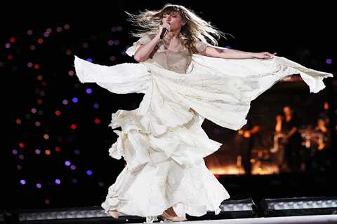 Taylor Swift includes Travis Kelce lyric change at Eras Tour show in Sydney