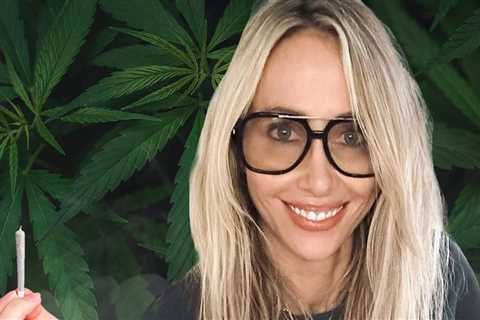 Tish Cyrus Says She Would've Been A Better Mom if She Smoked Weed