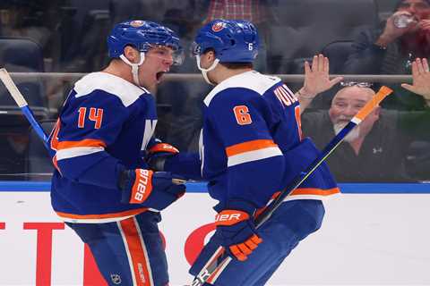 What the Islanders are up against in a four-team playoff-spot dogfight