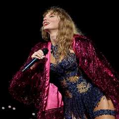 Taylor Swift Creates History on Australia’s Charts