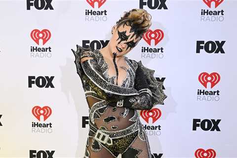 JoJo Siwa Brings Serves Rock & Roll at 2024 iHeartRadio Music Awards With Kiss-Inspired Outfit