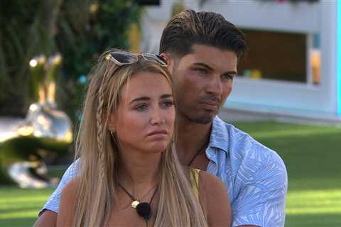 Love Island fans concerned as couple hints at secret split