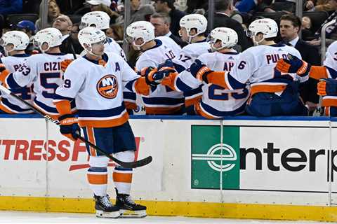 Islanders vs. Devils prediction: NHL odds, picks, best bets for Monday