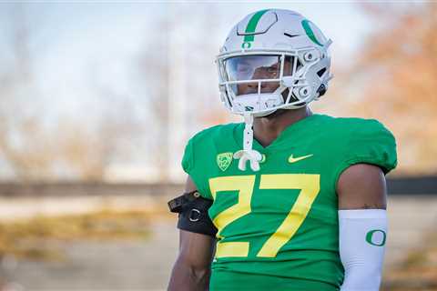 Oregon defensive back Daylen Austin arrested in fatal hit-and-run crash