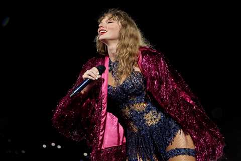 Taylor Swift Creates History on Australia’s Charts