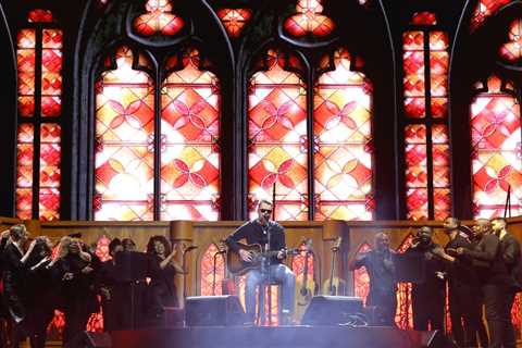 Eric Church’s Polarizing Stagecoach Set Draws Raves and Boos