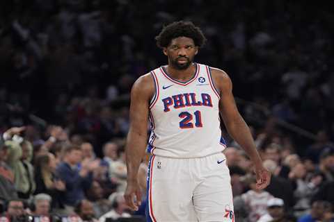 Joel Embiid gets mercilessly booed by Knicks fans during Game 5