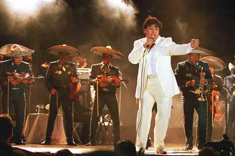 The Ultimate Cinco de Mayo Playlist: Juan Gabriel, Selena, Maná & More