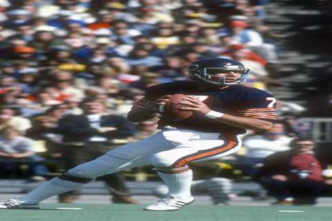 Bob Avellini, former Bears quarterback, dead at 70