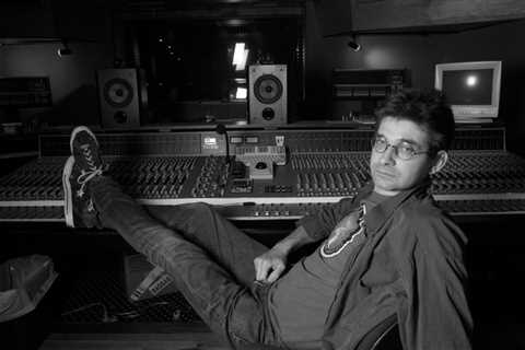 Steve Albini, Legendary Engineer/Producer of Nirvana, Pixies Albums, Dies at 61