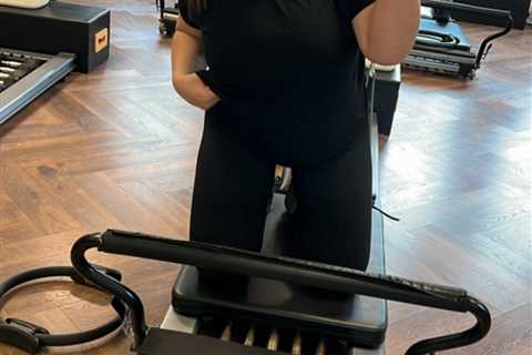 Lauren Goodger hits back at body-shamers with empowering gym selfie