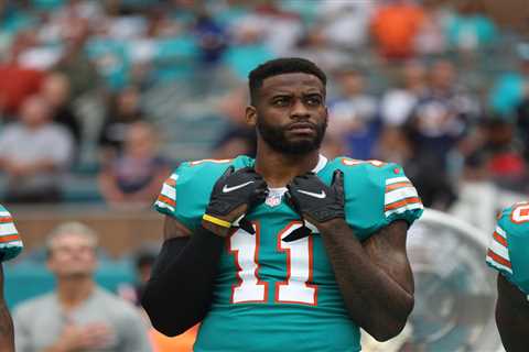 DeVante Parker retires before his time with Eagles ever began