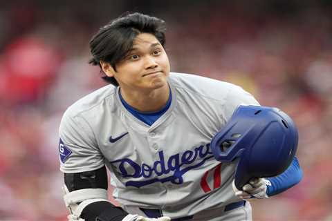 Shohei Ohtani raises eyebrows after nonchalant jog on extra-base hit in Dodgers’ loss: ‘That’s odd’