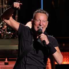 Bruce Springsteen Returns to Road After Illness: Set List, Videos
