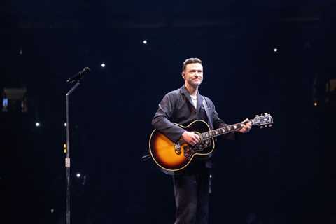 Justin Timberlake Stops Austin Show to Check on Distressed Fan: ‘Are We Okay?’