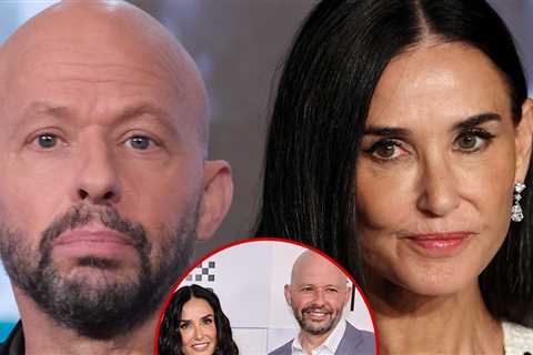 Jon Cryer Didn't Know About Demi Moore's Drug Addiction While They Dated